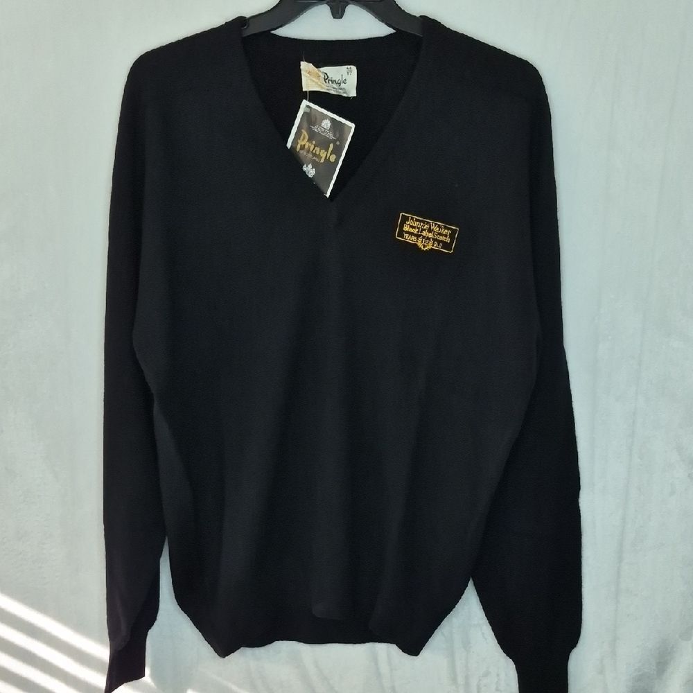 Vintage Pringle of Scotland Johnnie Walker Black Label Lambswool VNeck Sweater L